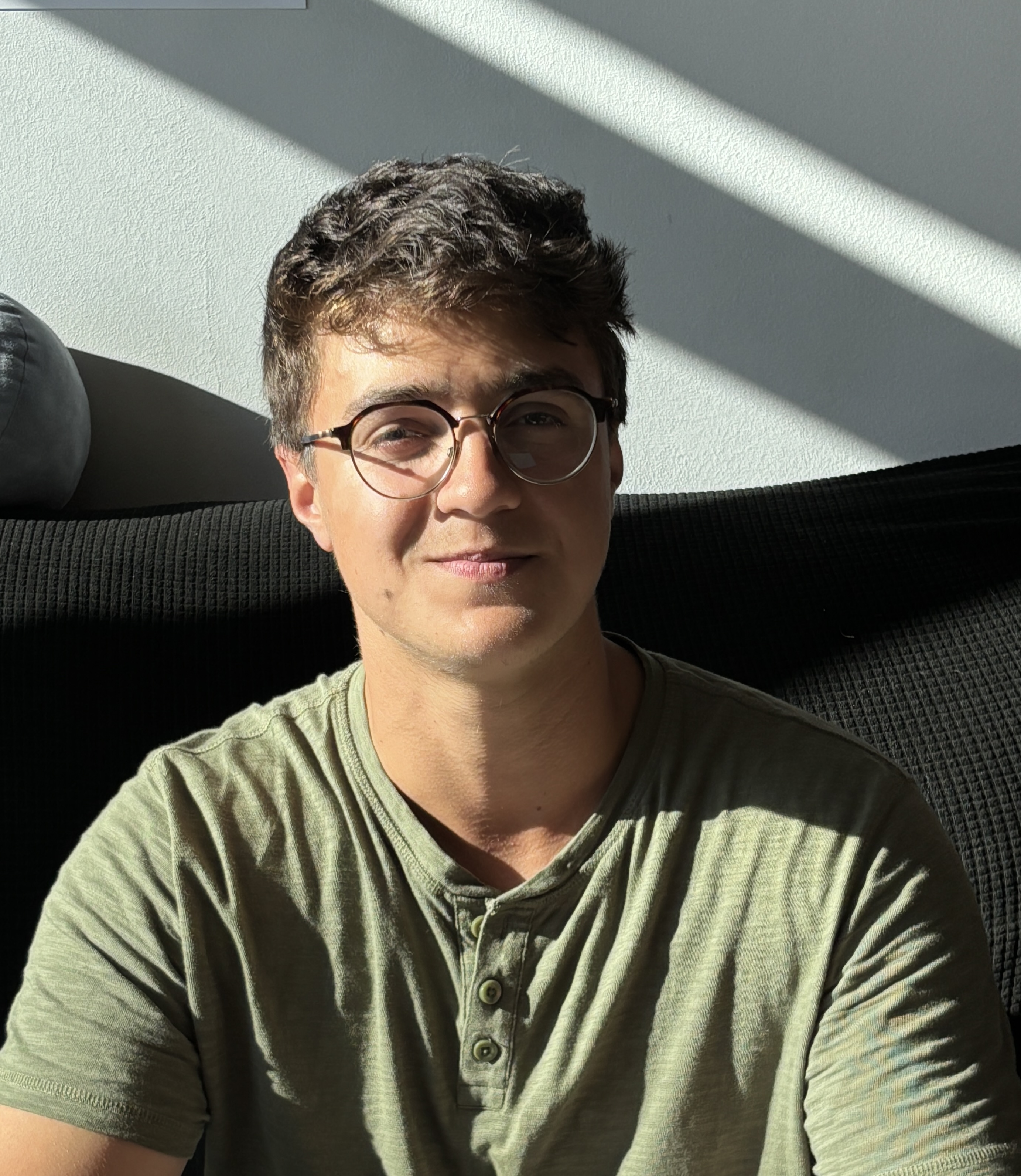 Portrait of Daniel Pinto